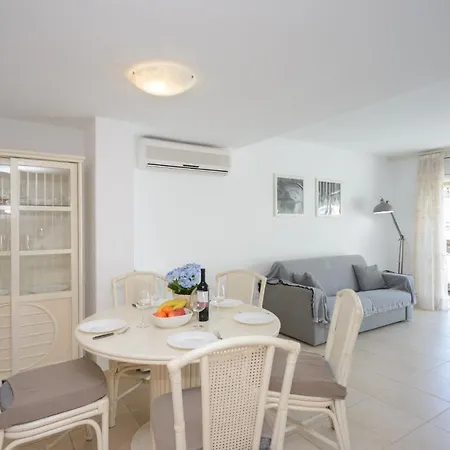 Casa Cartago * Empuriabrava