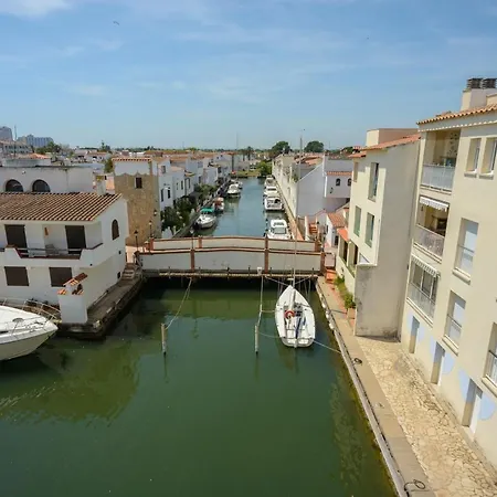 Holiday home Casa Cartago Empuriabrava